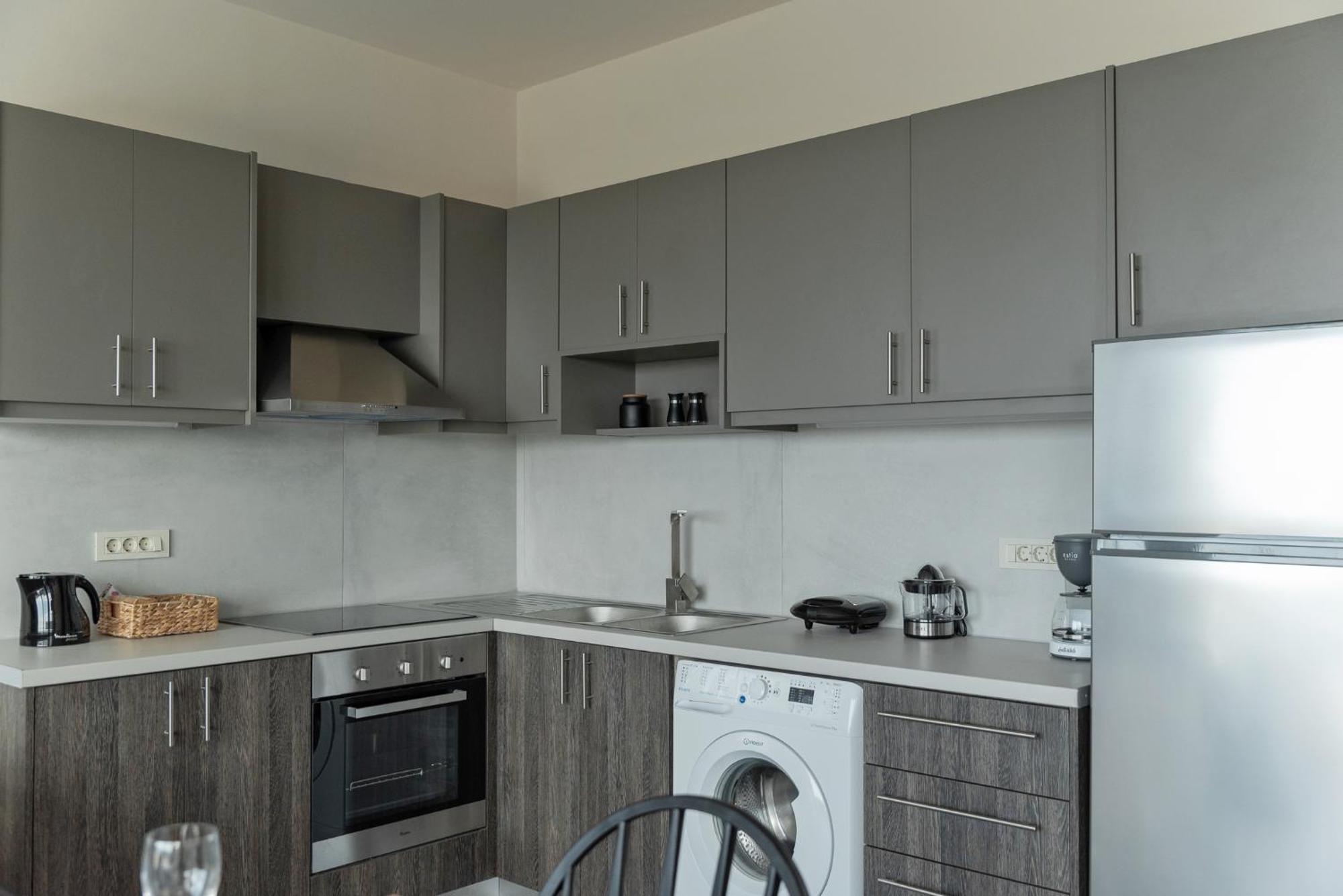 Oliva Verde Residences Galatas  Exterior photo